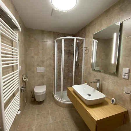 Ml Suites Na Ruská Appartamento